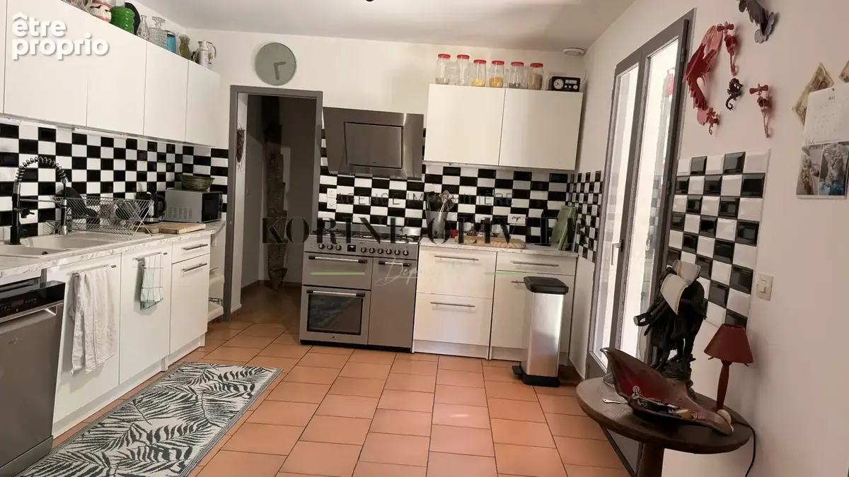 A 22 km au nord d'aix : peyrolles en pce au calme absolu - photo 11