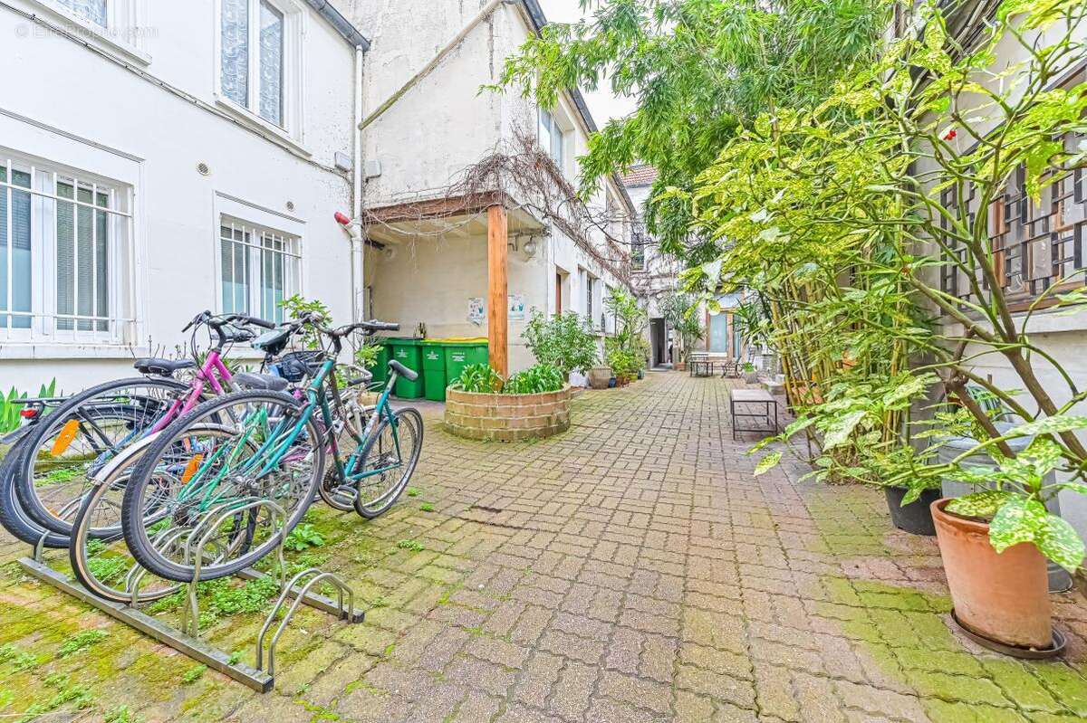 Appartement à PARIS-11E
