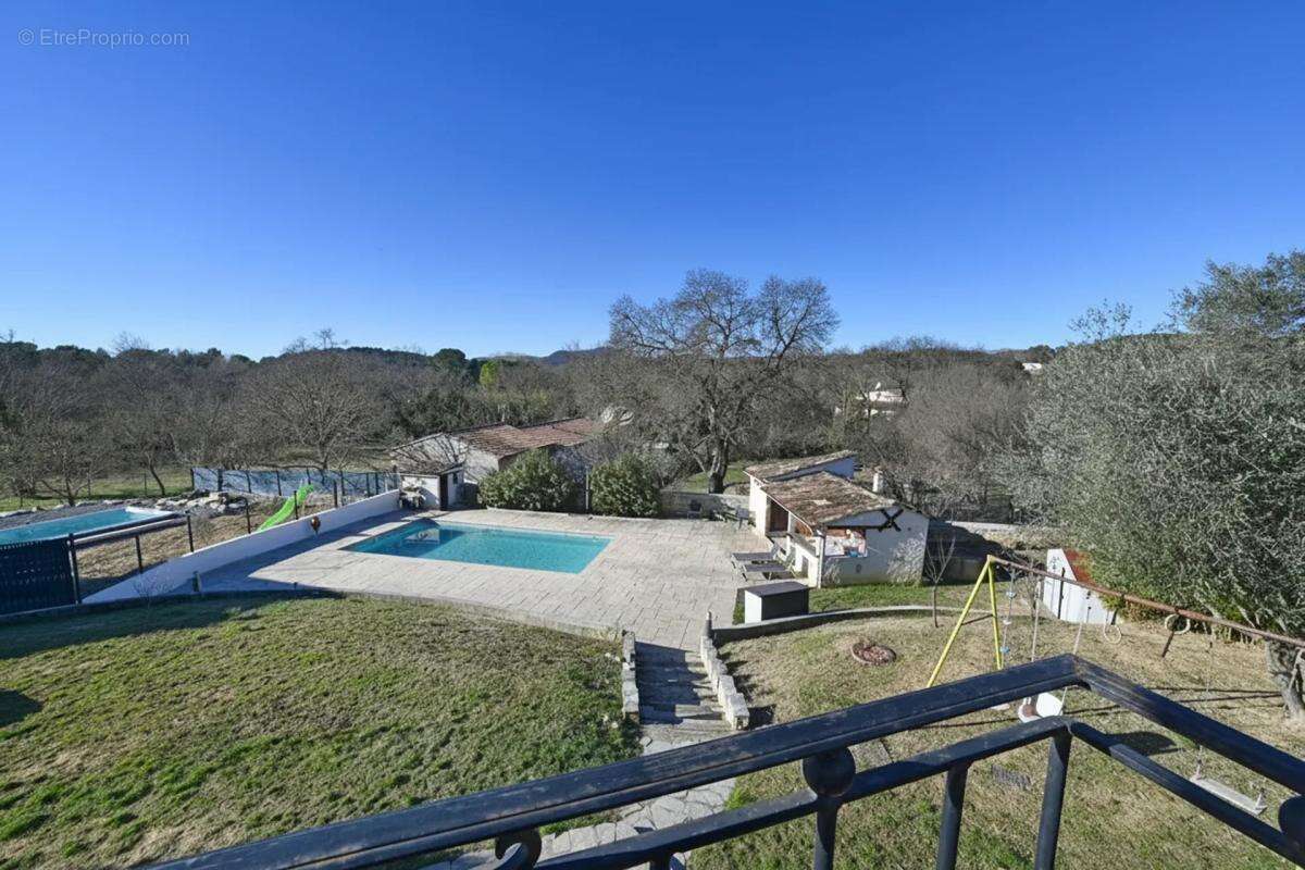 Maison à BOISSET-ET-GAUJAC