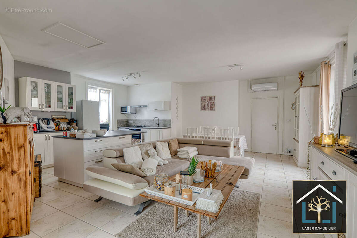 Appartement à VILLARS-LES-DOMBES