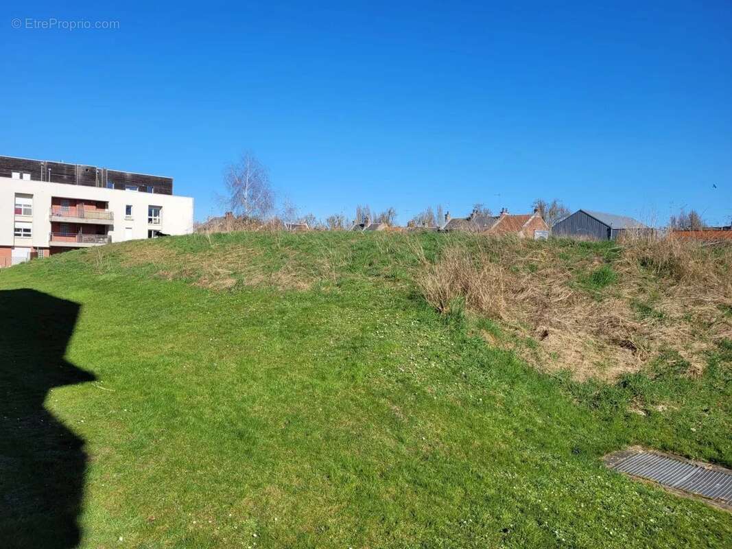 Terrain à AMIENS