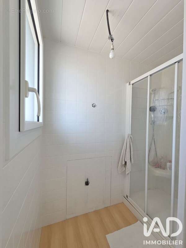 Maison 97 m² à Benassay  - photo 7