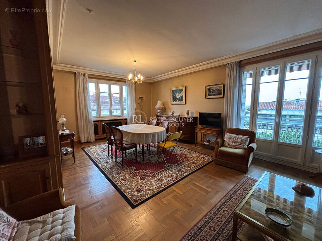Appartement à LYON-4E