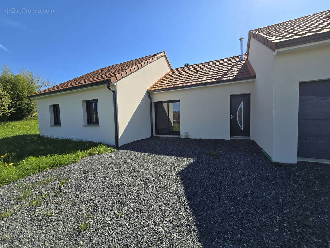 Maison à LE VERNET