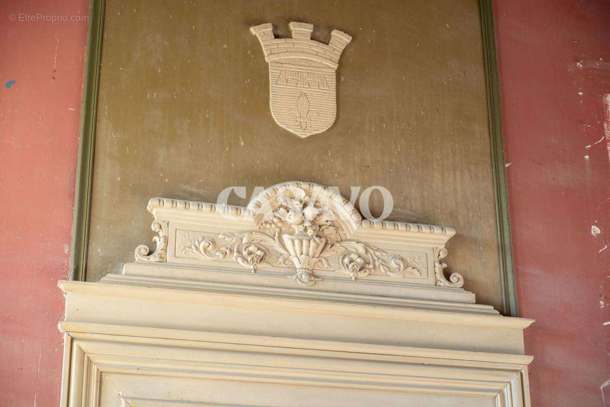 Appartement à LAMBESC