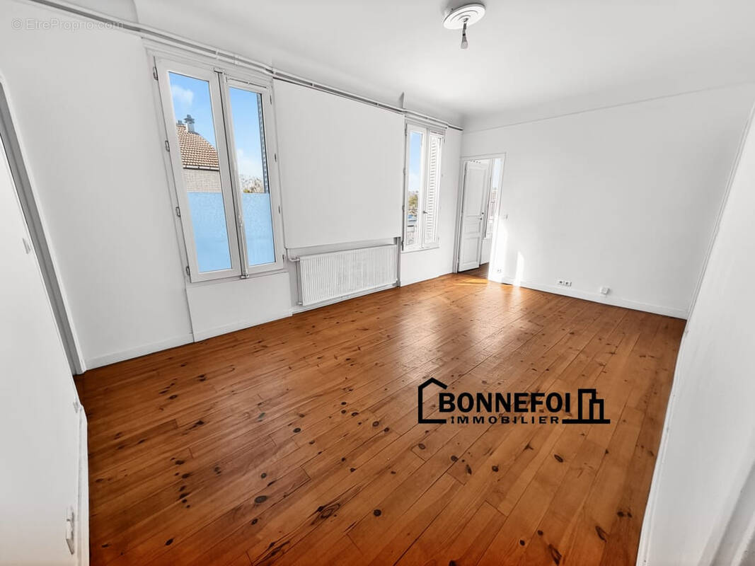 Appartement à CHAMPIGNY-SUR-MARNE