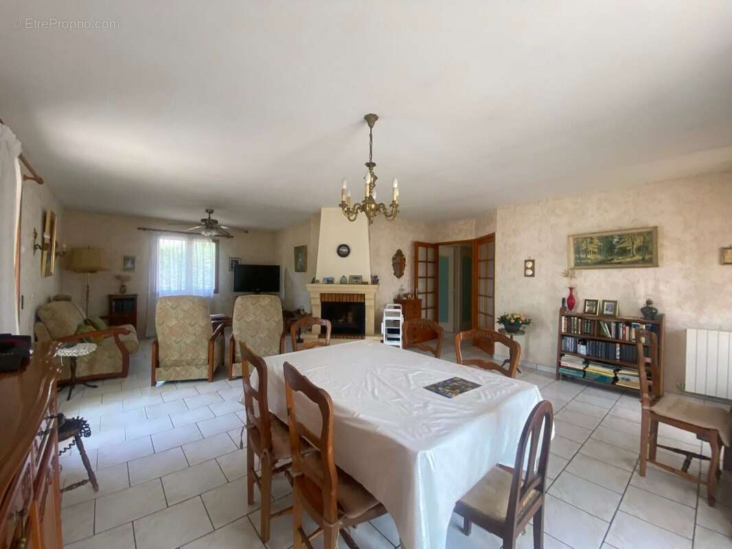 Maison 100 m² à Ares  - photo 2