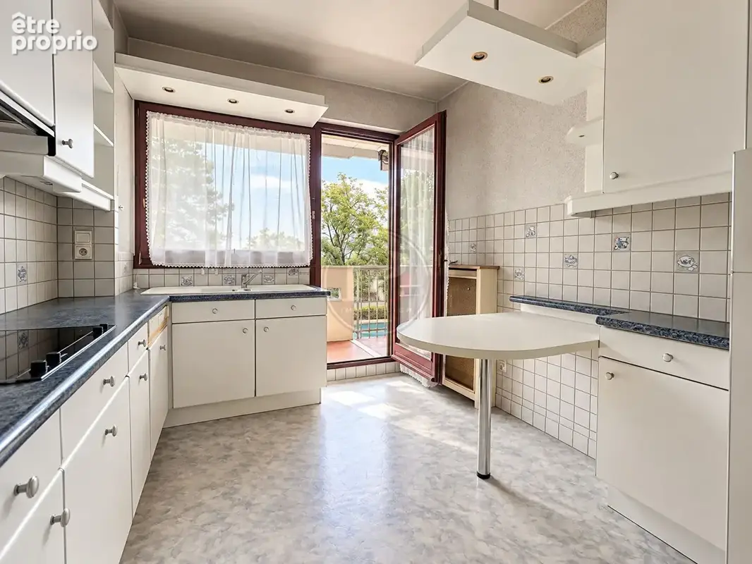 Appartement 56 m² Le Pecq Saint-Wandrille avec terrasse, cave et double box - photo 3