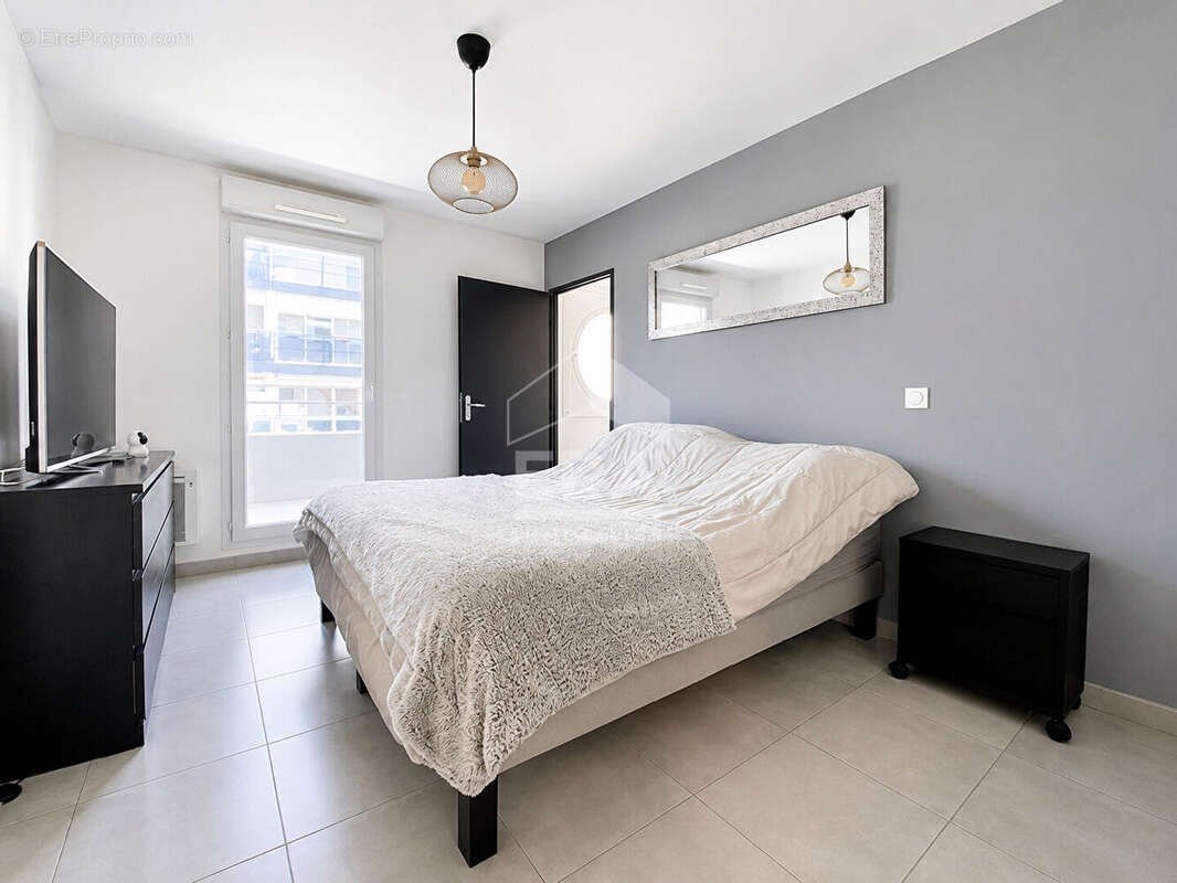 Appartement 84m² à marseille 4e arrondissement - photo 6