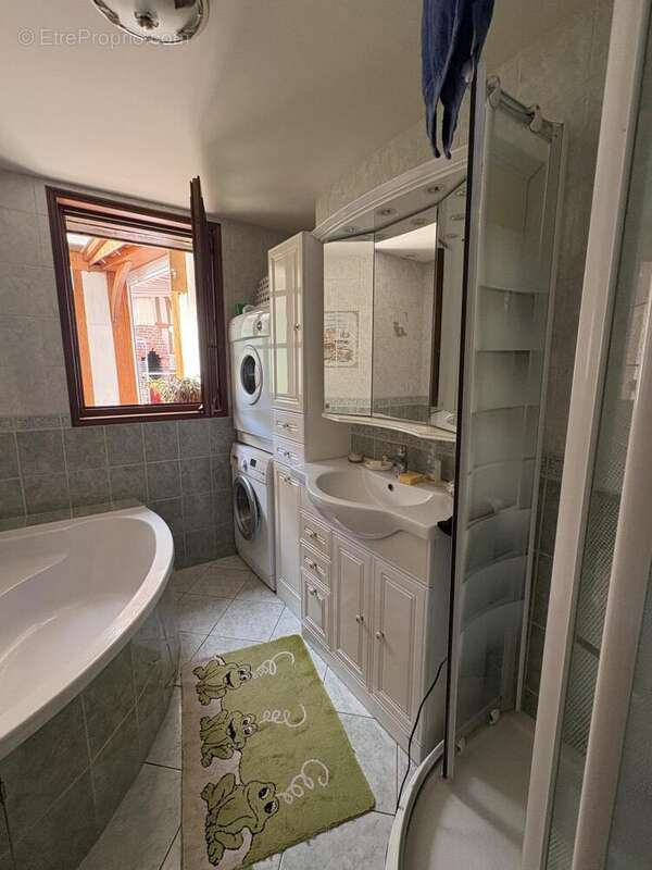 Maison 121 m² à Ouilly-Du-Houley  - photo 6