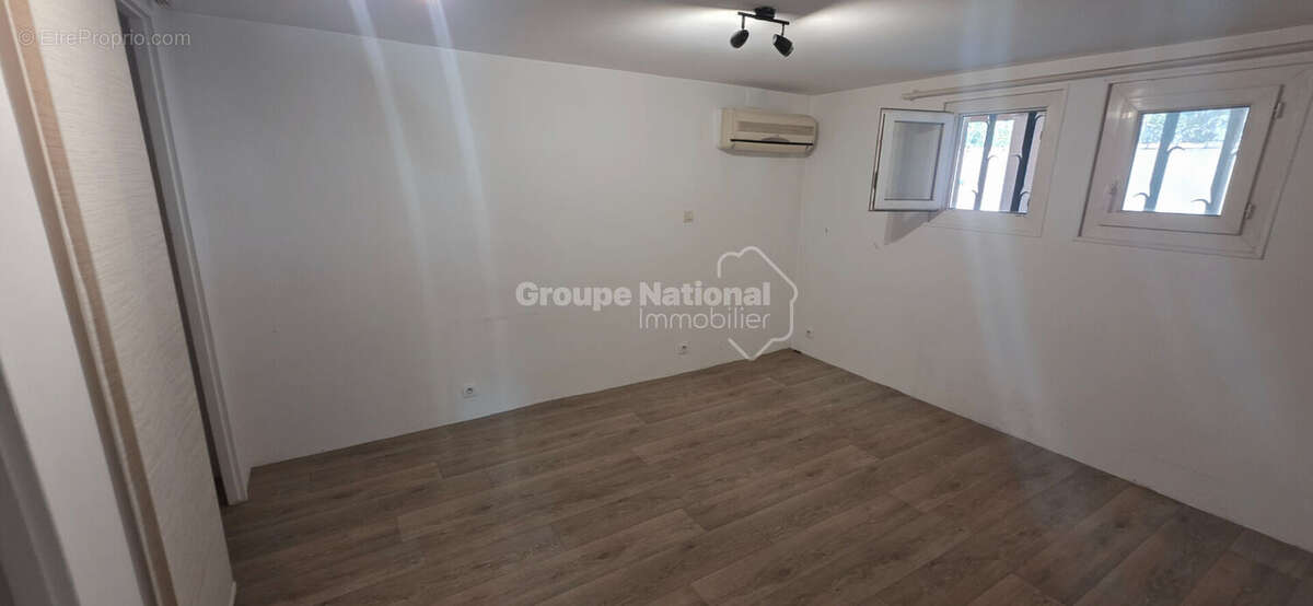 Maison à BAGNOLS-SUR-CEZE