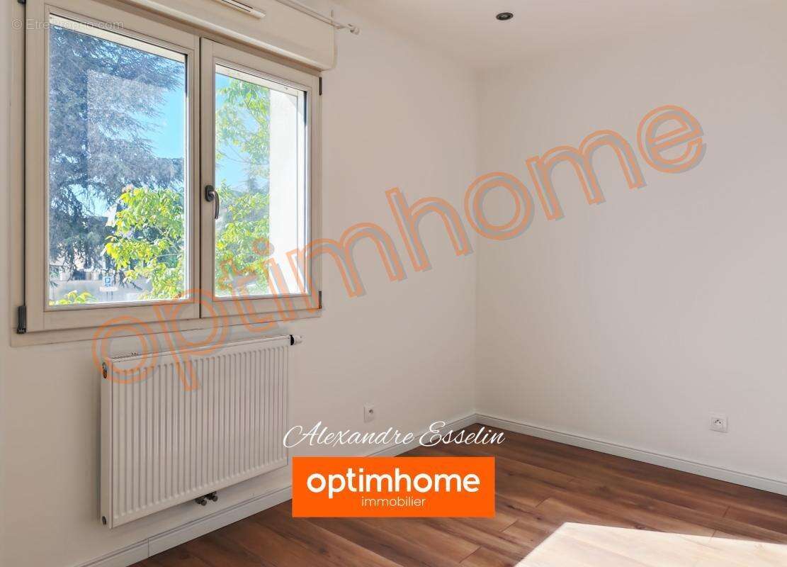 Maison 2017 de  3 chambres dressing centre de CATTENOM (57) - photo 3