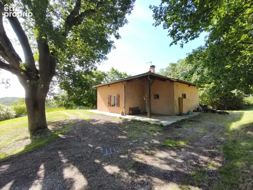 Maison T4 de 120 m2 en pleine nature sur terrain de plus de 5 hectares - photo 2