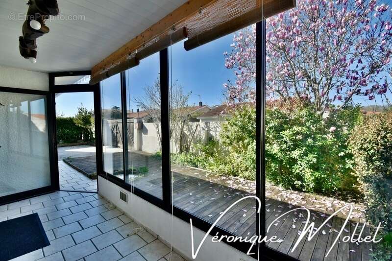 Maison à SAINT-MEDARD-EN-JALLES