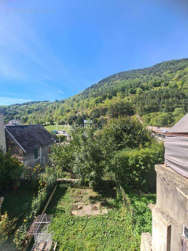 Appartement à LA MURE