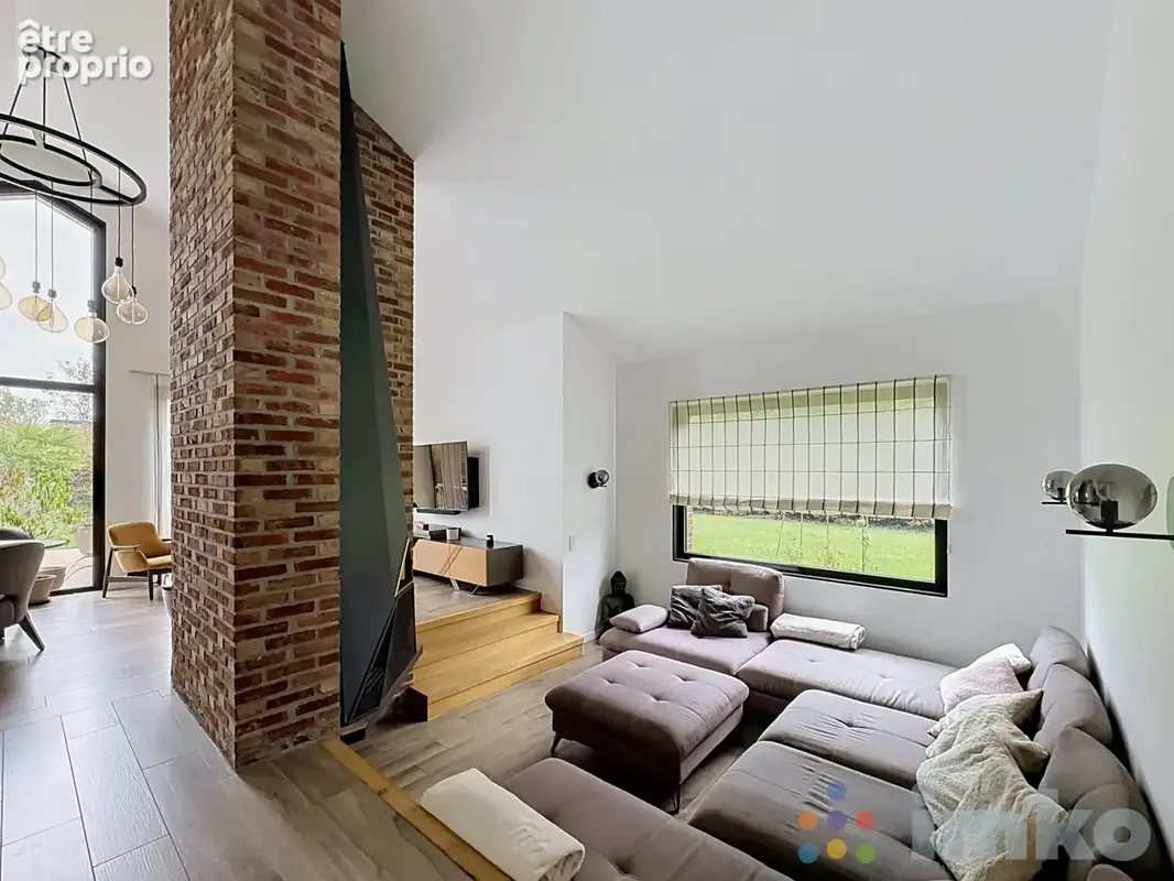 Maison 12 pièces 183 m² à vendre à Frelinghien (59236) - photo 4