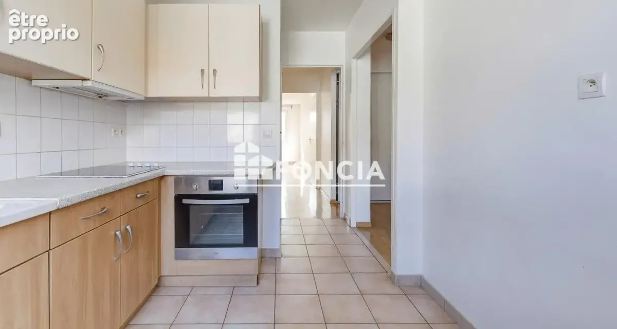 Grand appartement t3 et 2 stationnements - photo 6
