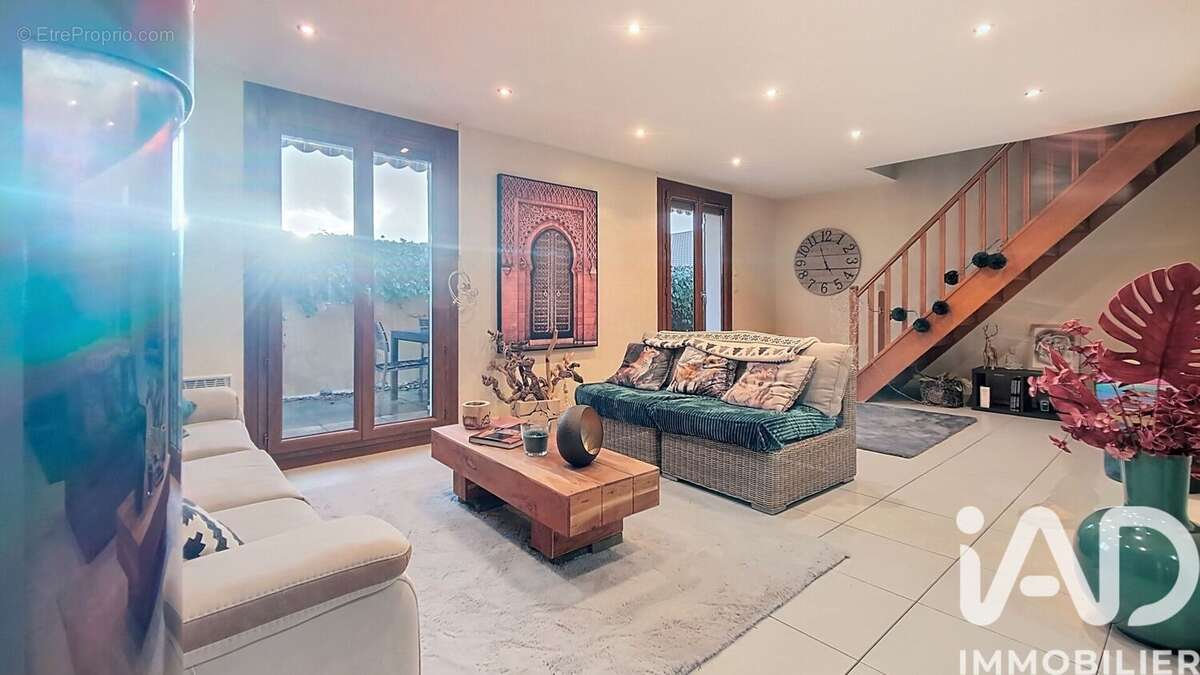 Photo 3 - Maison à SCIEZ