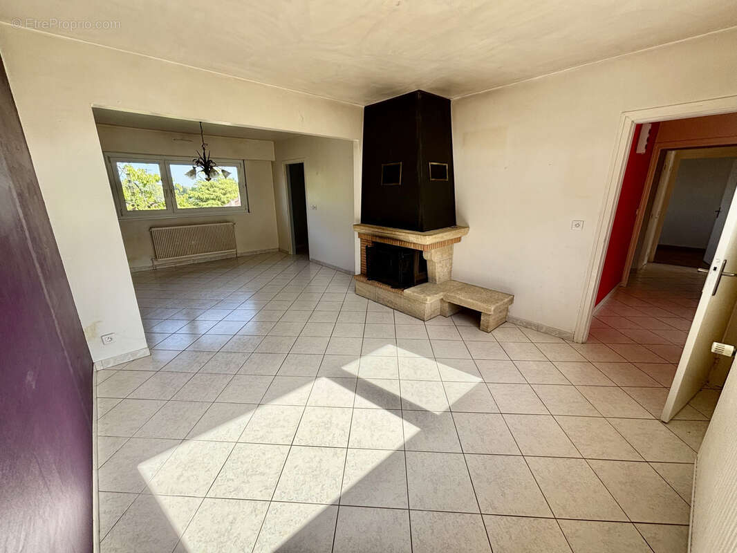 Maison à ROZERIEULLES