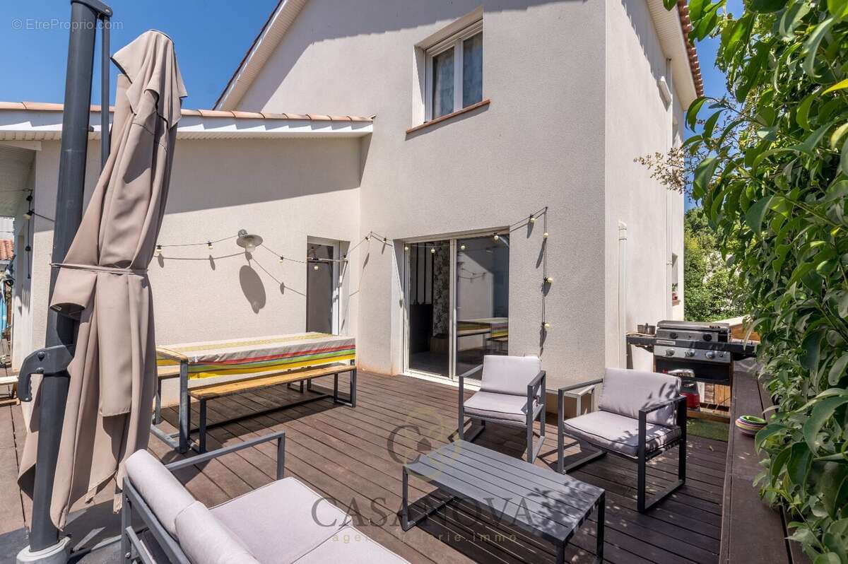 Maison à SAINT-AUNES