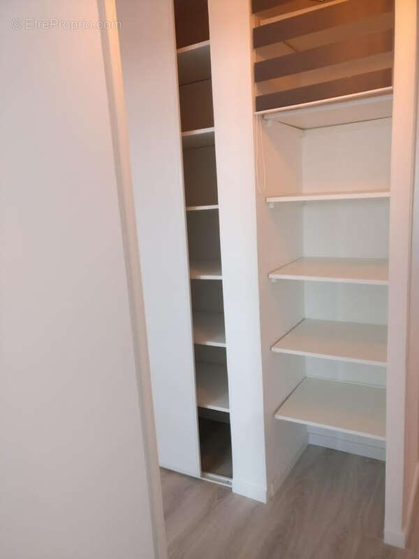 Appartement à LEVALLOIS-PERRET