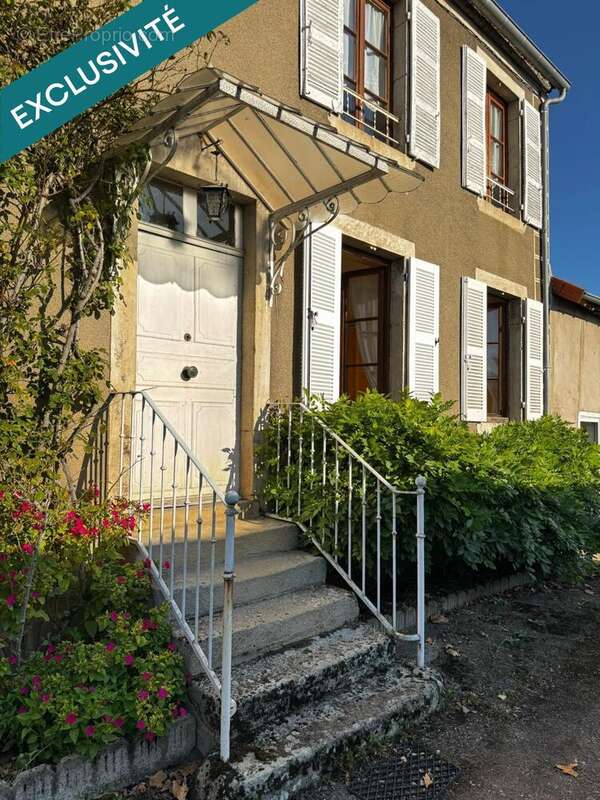 Photo 2 - Maison à COUCHES