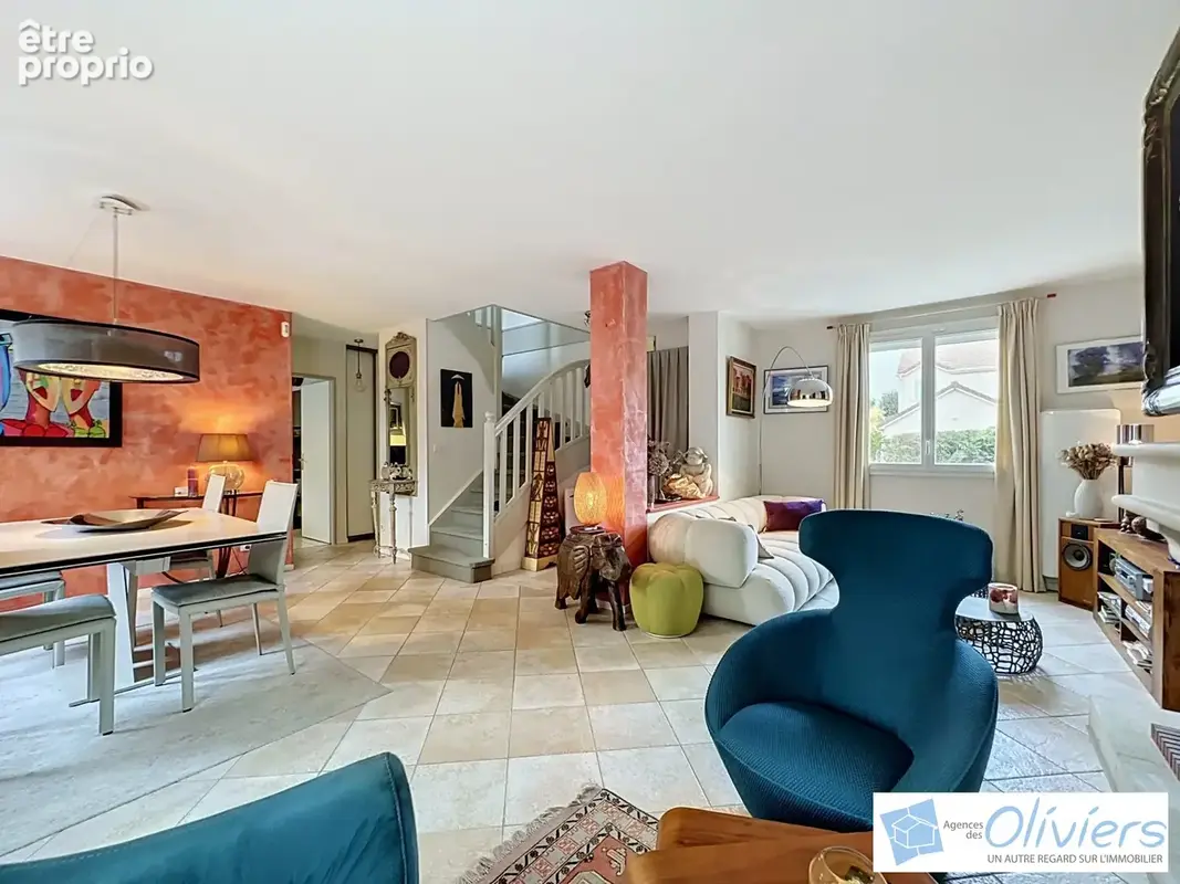 Maison 6 pièces 128 m² à vendre à Guyancourt (78280) - photo 8