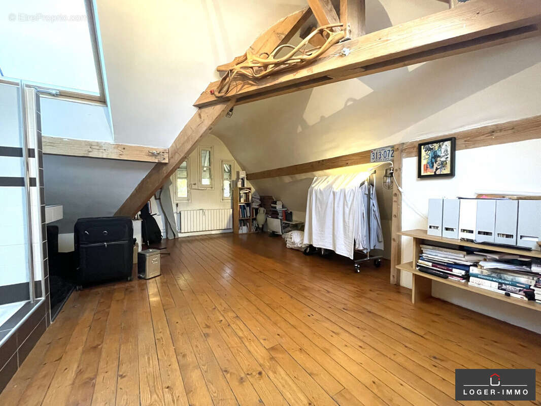 Maison à LE PERREUX-SUR-MARNE