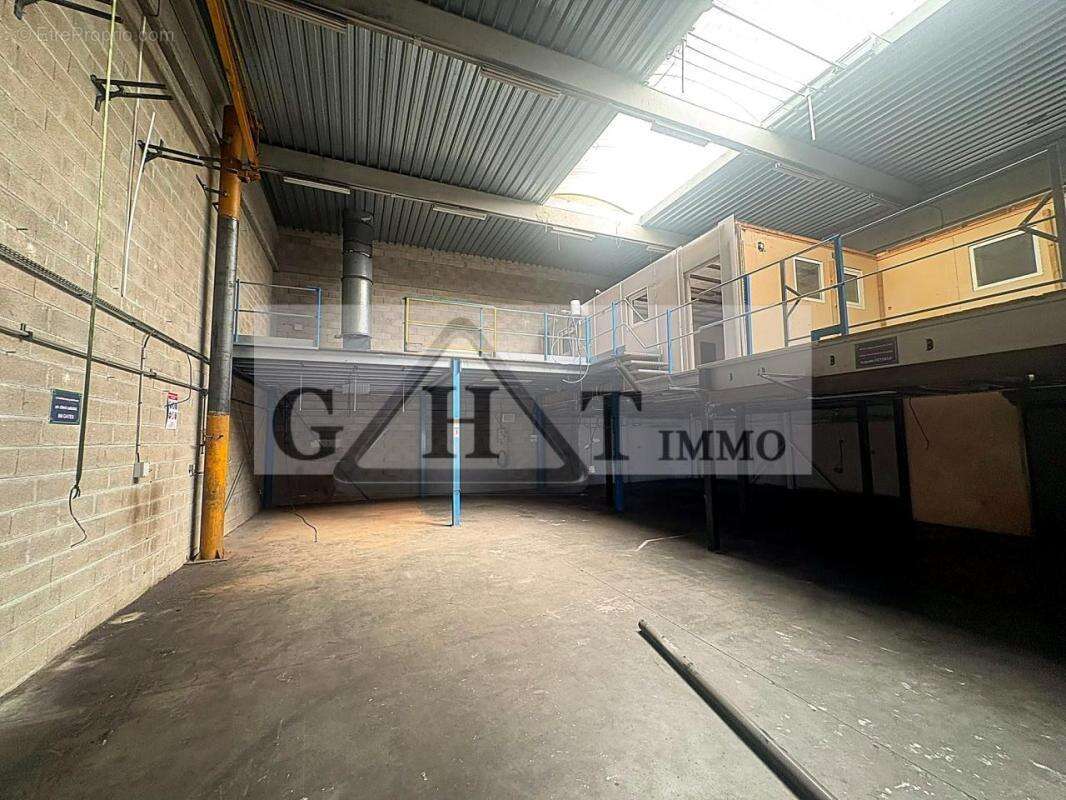 Entrepot 450 m² a savigny le temple a vendre - photo 22