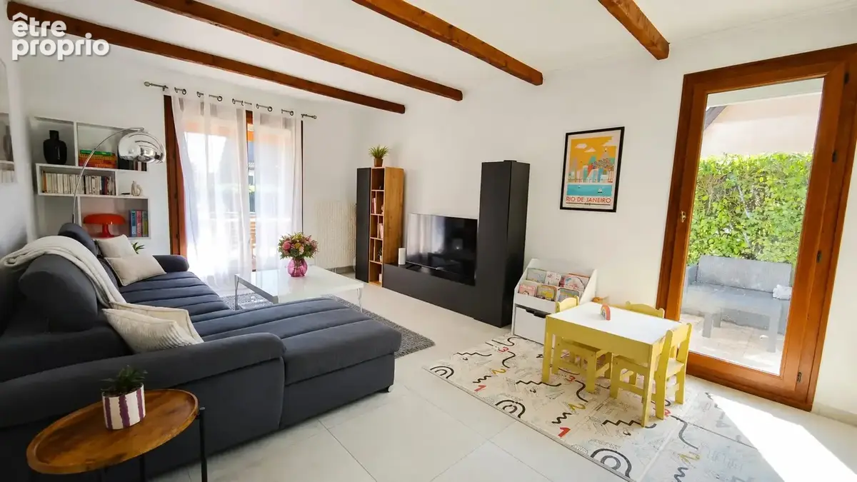 Maison 131 m² à Ville-La-Grand  - photo 6