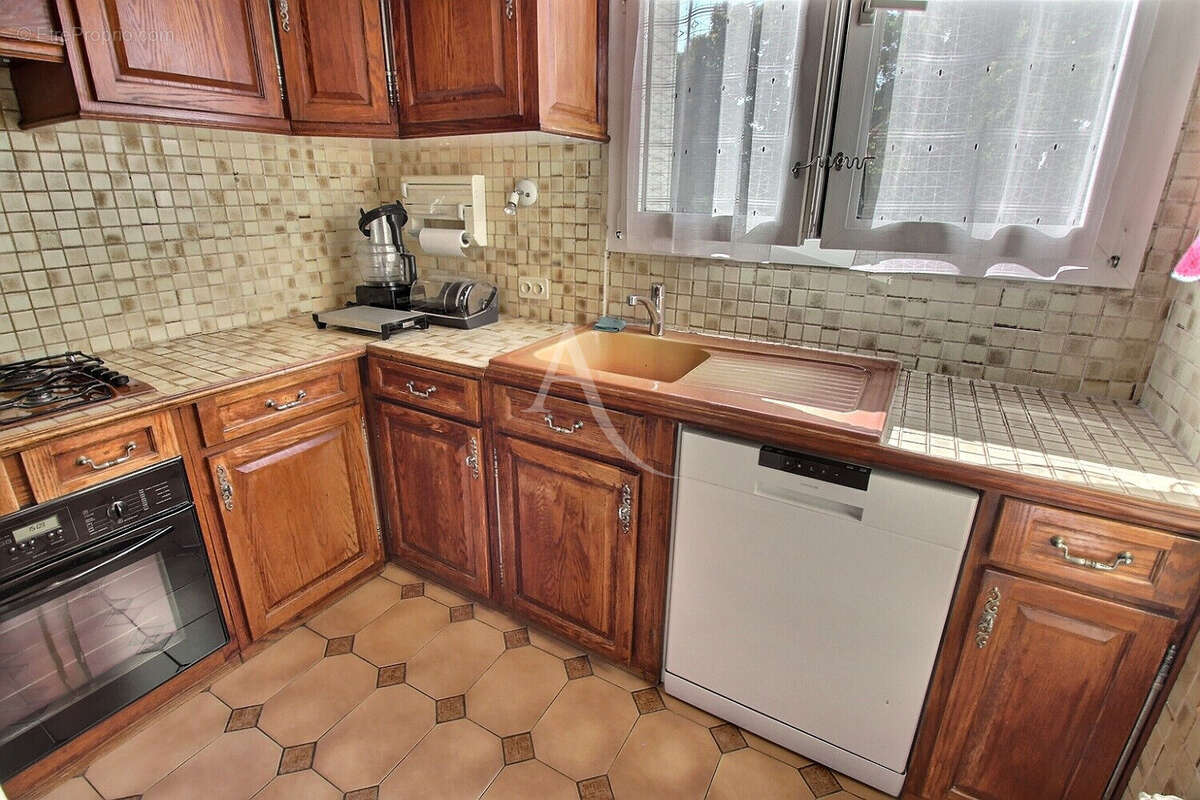 Maison à CHOISY-LE-ROI