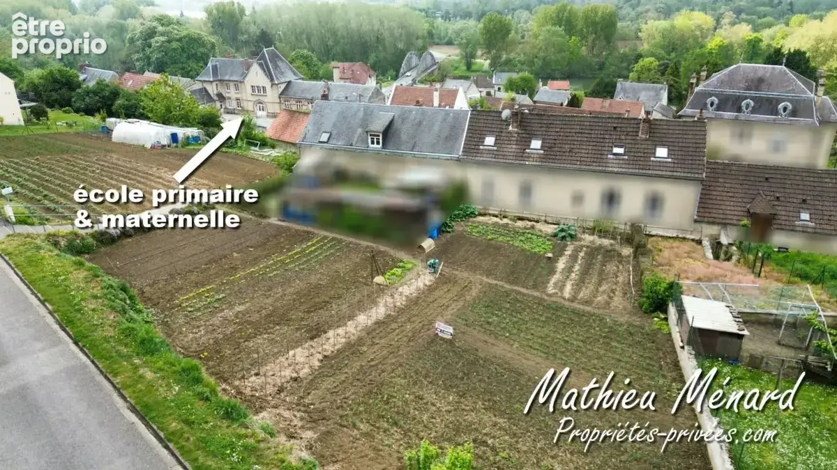 Terrain à SOISSONS