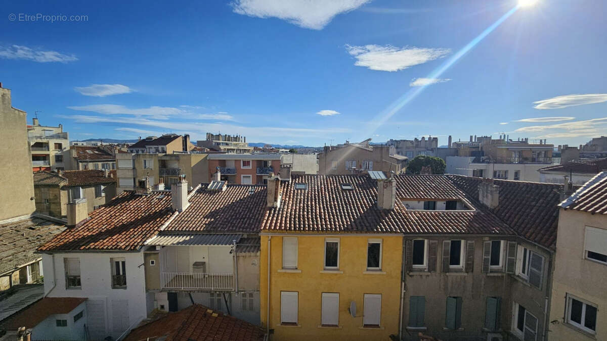 Appartement à MARSEILLE-5E