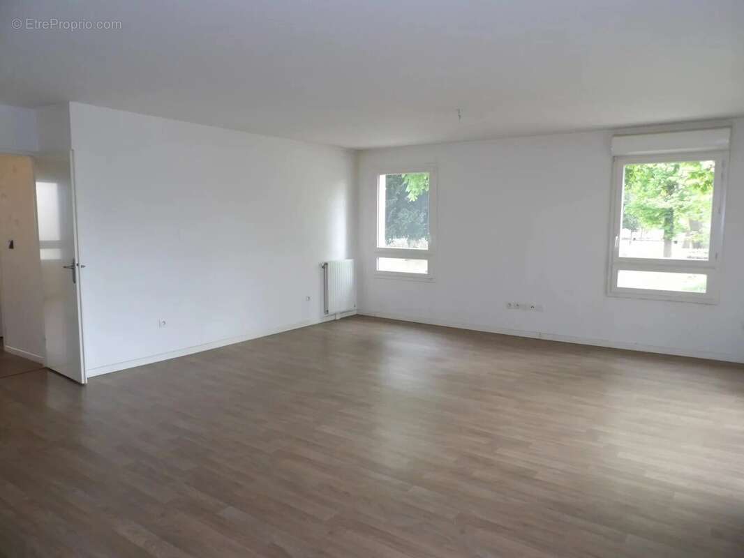 Appartement à MORANGIS