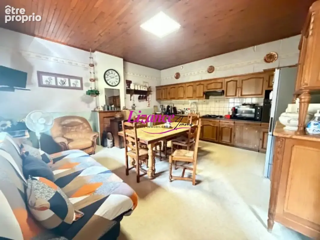 Maison 137 m² à Villers-Guislain  - photo 5