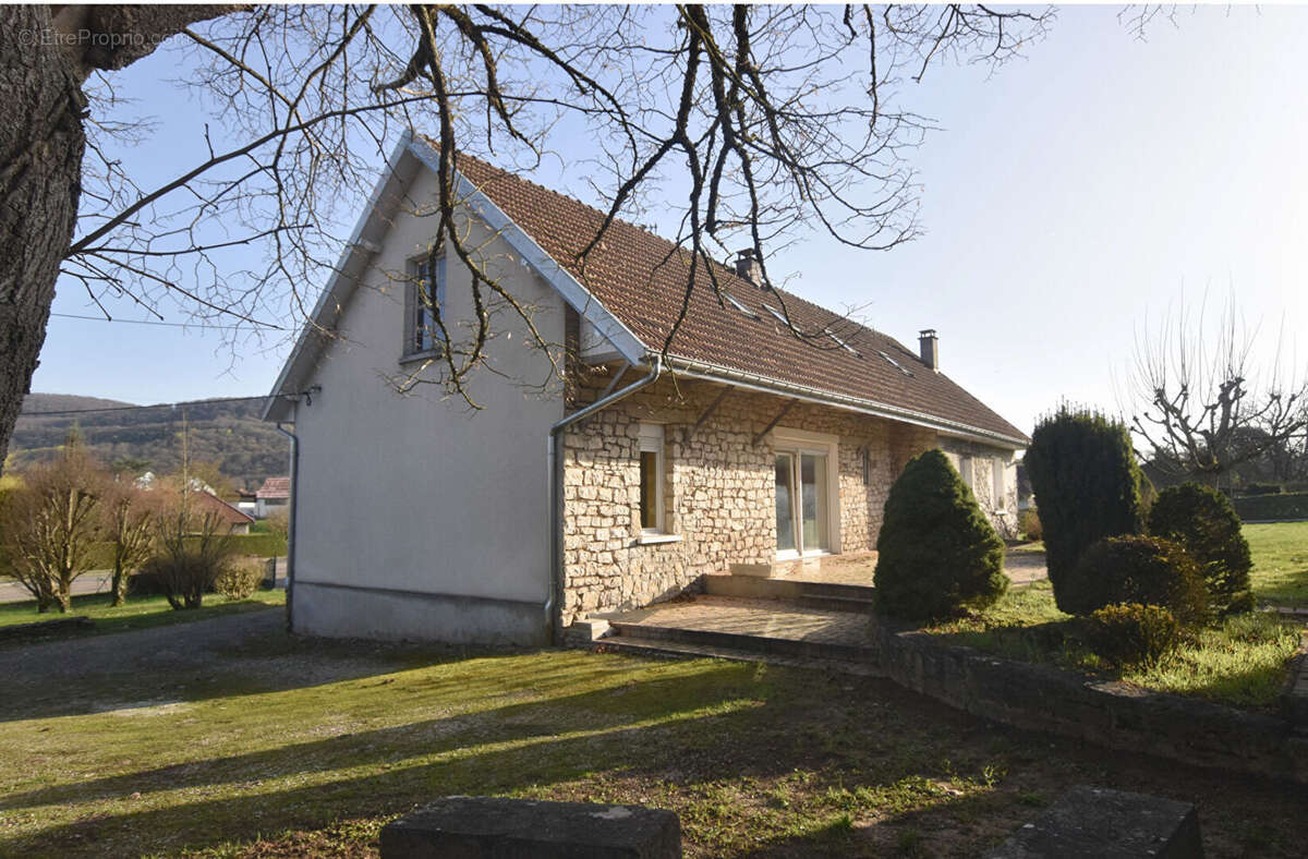 Maison à DEVECEY