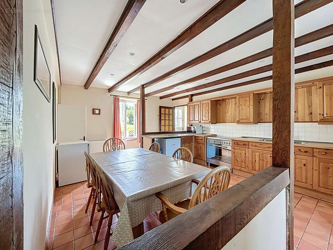 Maison à SAINT-SAUVEUR-LE-VICOMTE