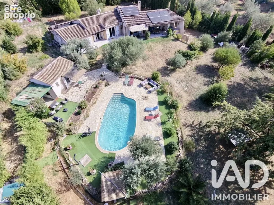 Photo 1 - Maison à DRAGUIGNAN
