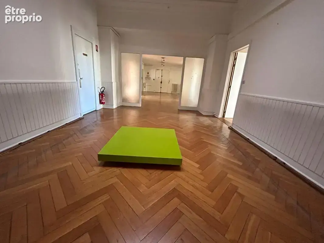 Appartement Clermont Ferrand 8 pièces 305 m2 - photo 3