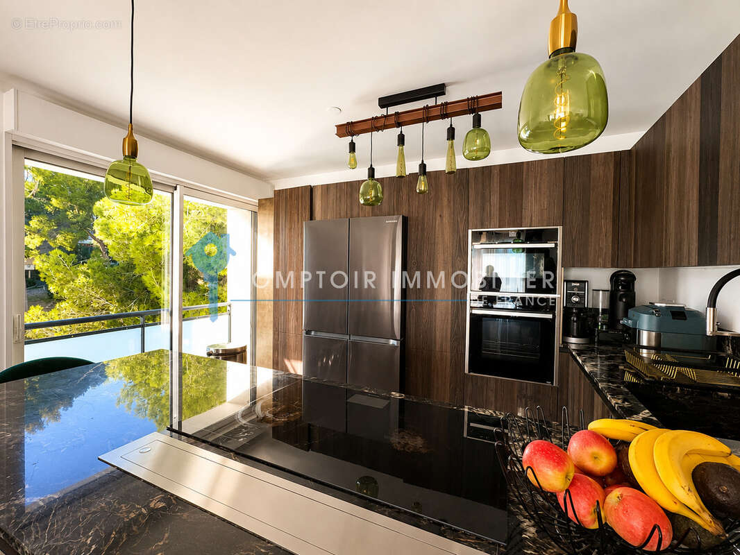 Appartement à CARRY-LE-ROUET