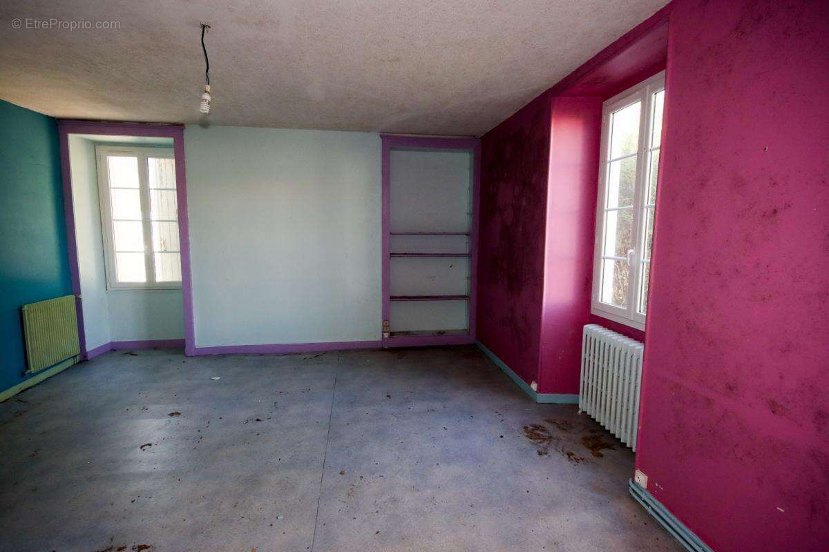 Appartement à SAINT-FRAIGNE