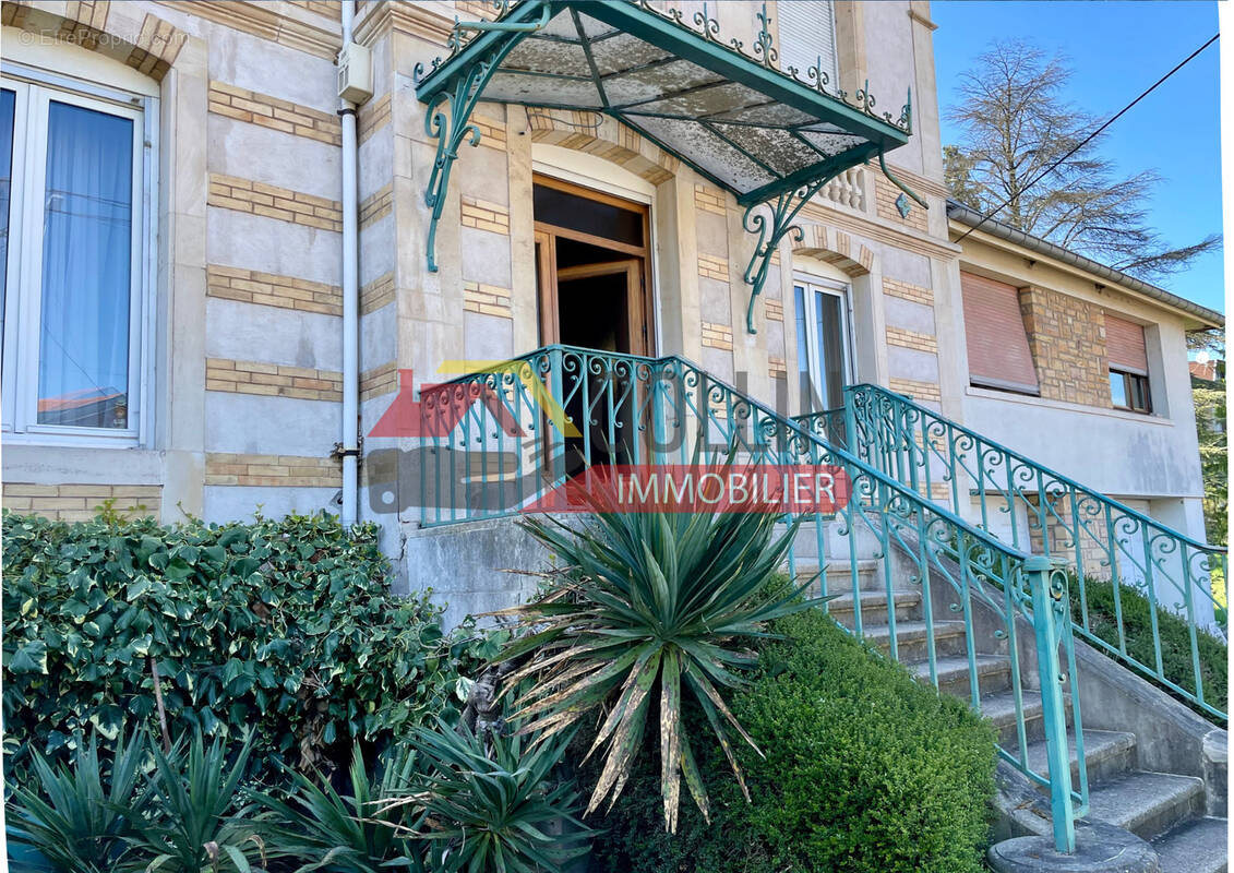 Maison à ROSIERES-AUX-SALINES