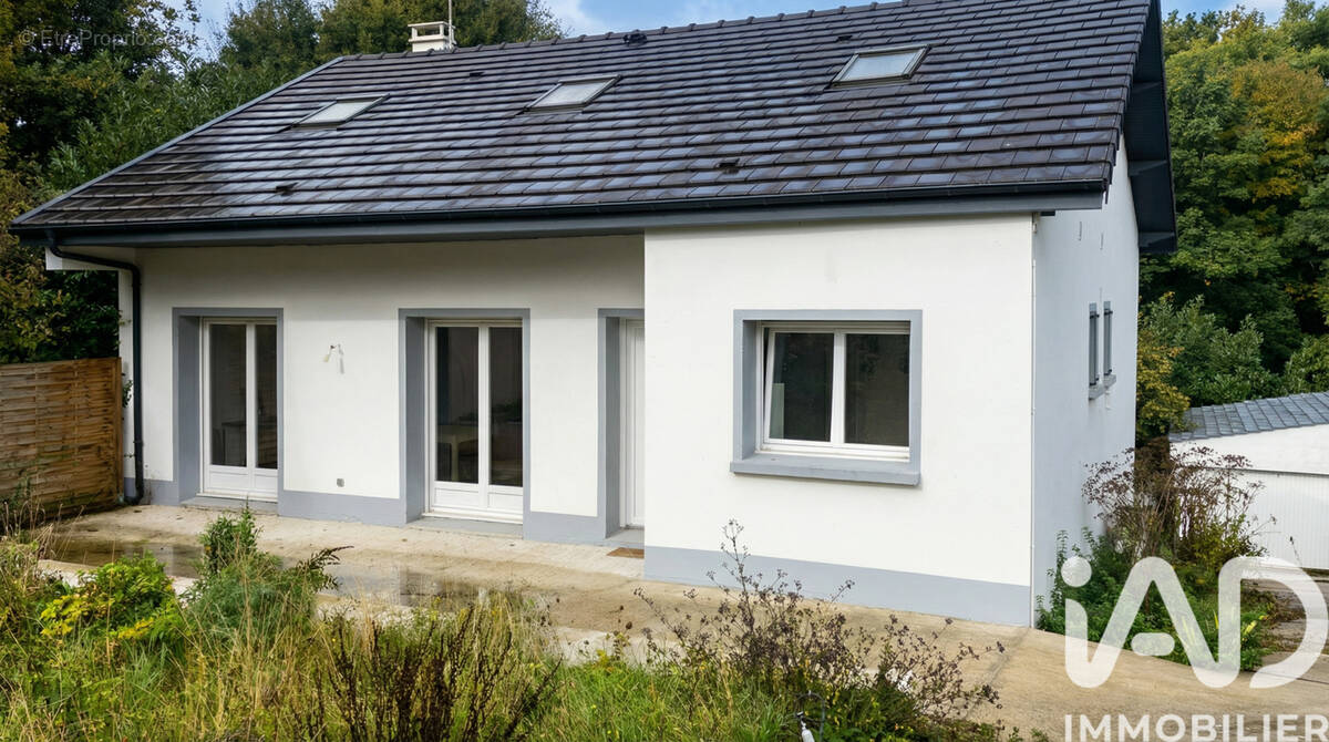 Photo 1 - Maison à CHESSY