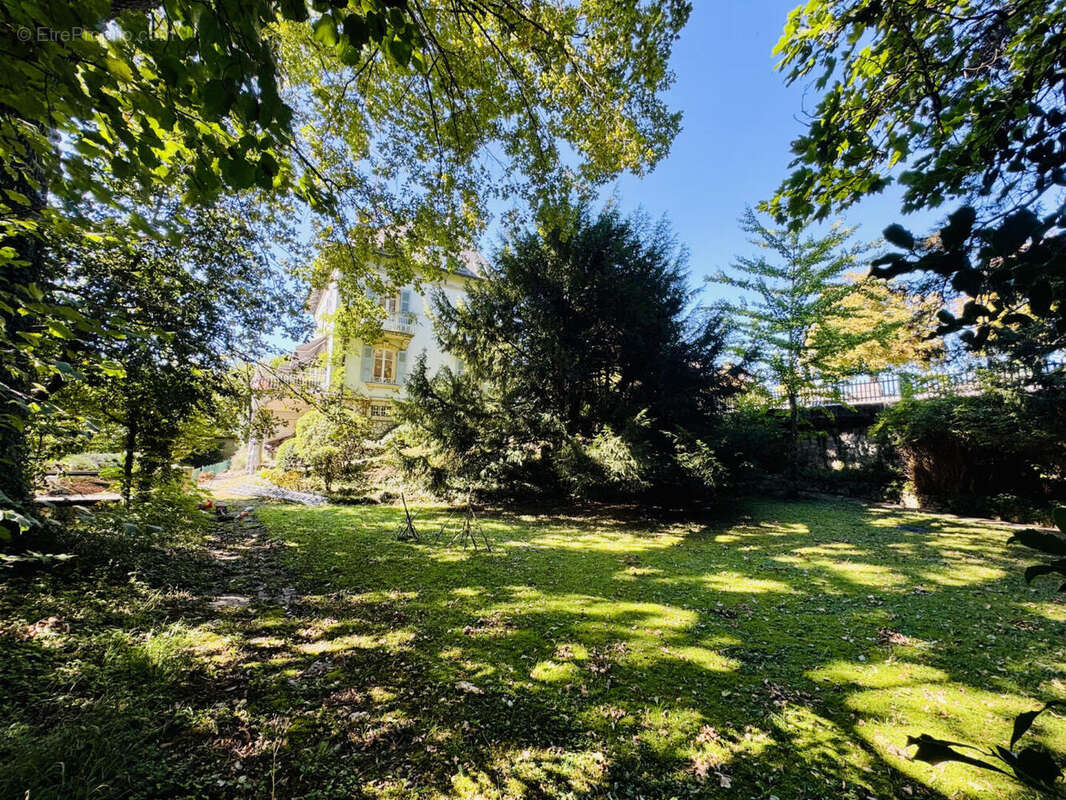 parc 1 - Maison à SAINT-JULIEN-EN-GENEVOIS