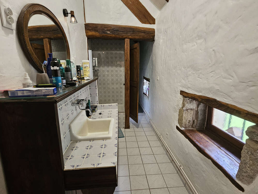 Maison à SAINT-PRIEST-BRAMEFANT