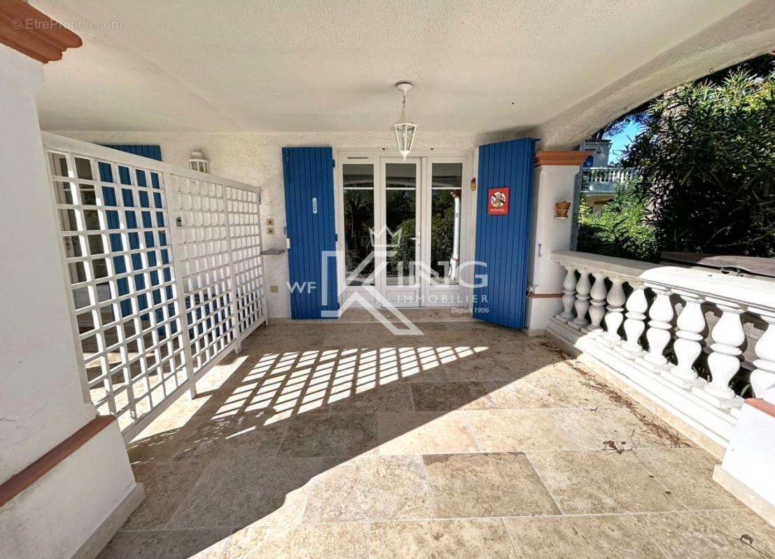 Appartement à SAINT-RAPHAEL