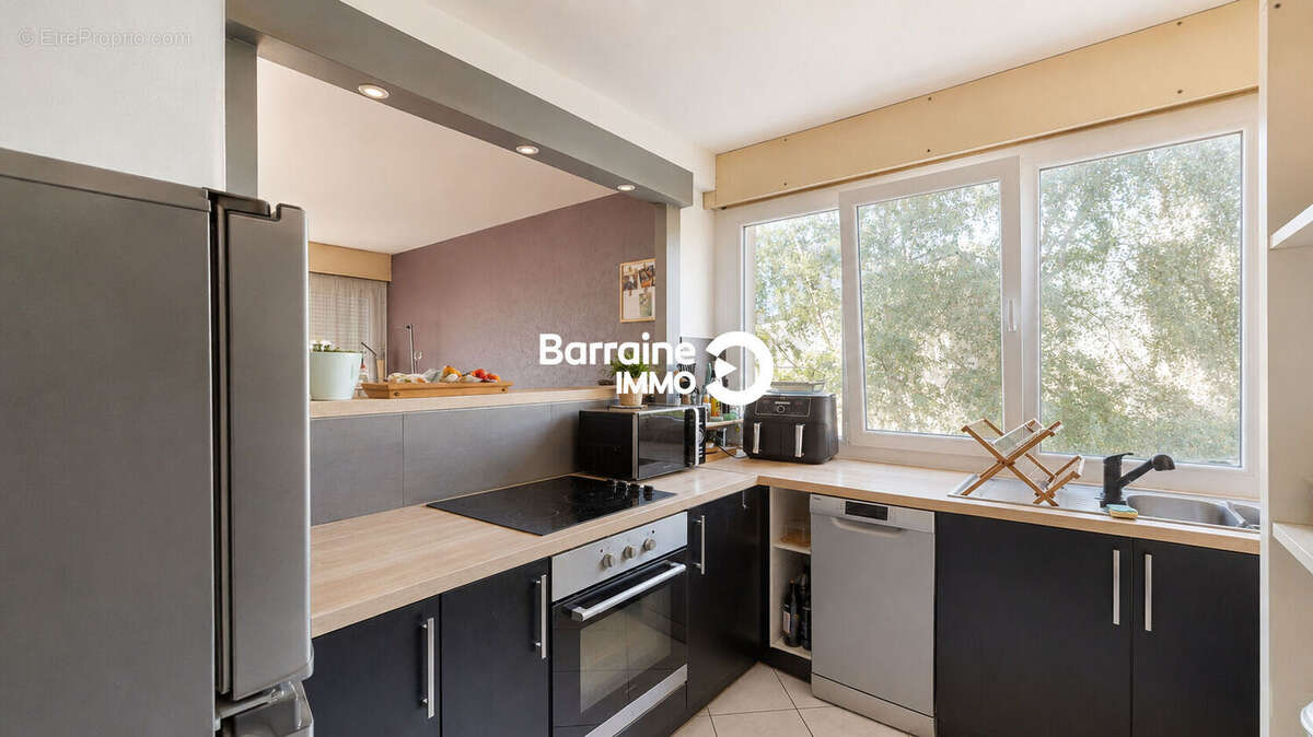 A vendre - barraine immo - appartement t2 - brest kerinou - ascenseur - photo 6