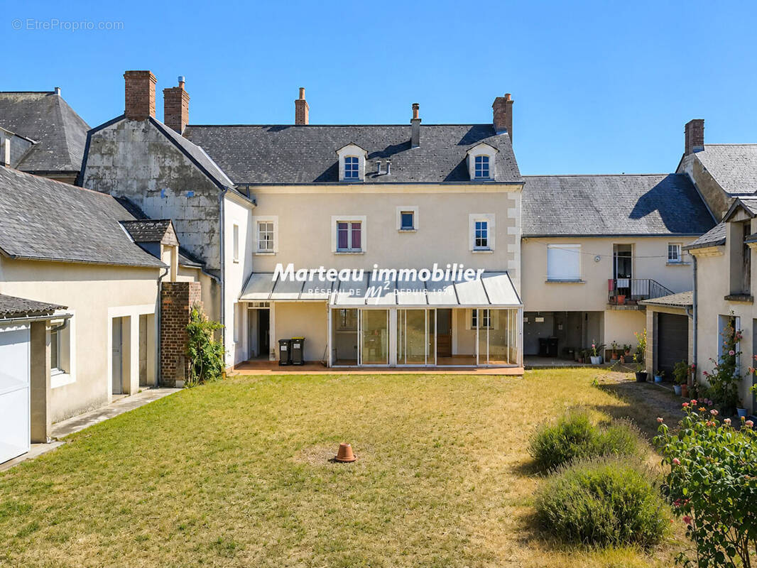 Maison à MAYET