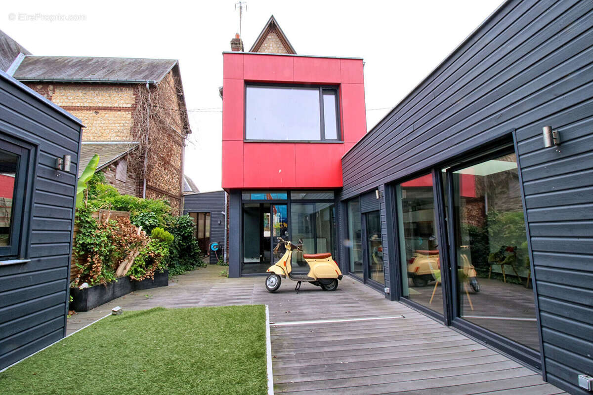 Maison à SOTTEVILLE-LES-ROUEN