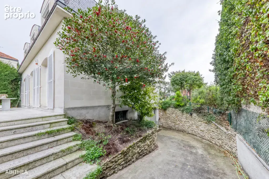 Immeuble Limeil Brevannes 213m2 - photo 4